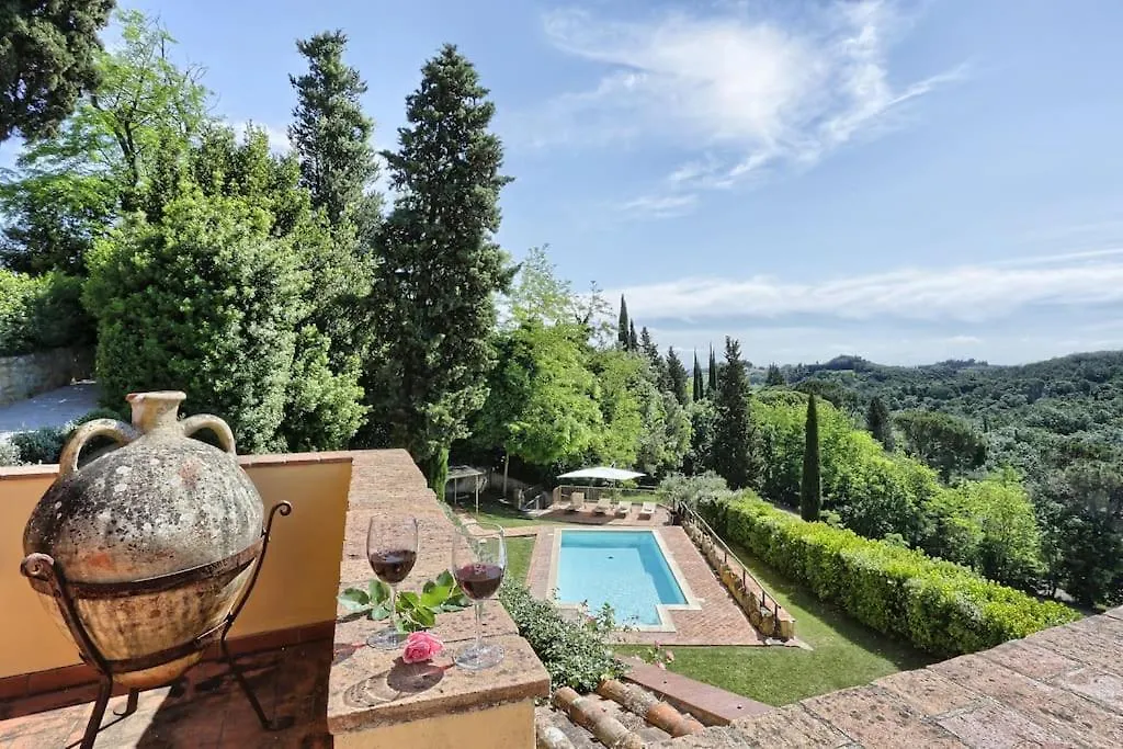 Soleado - Pillo Holiday Villas , Villa In Chianti Gambassi Terme